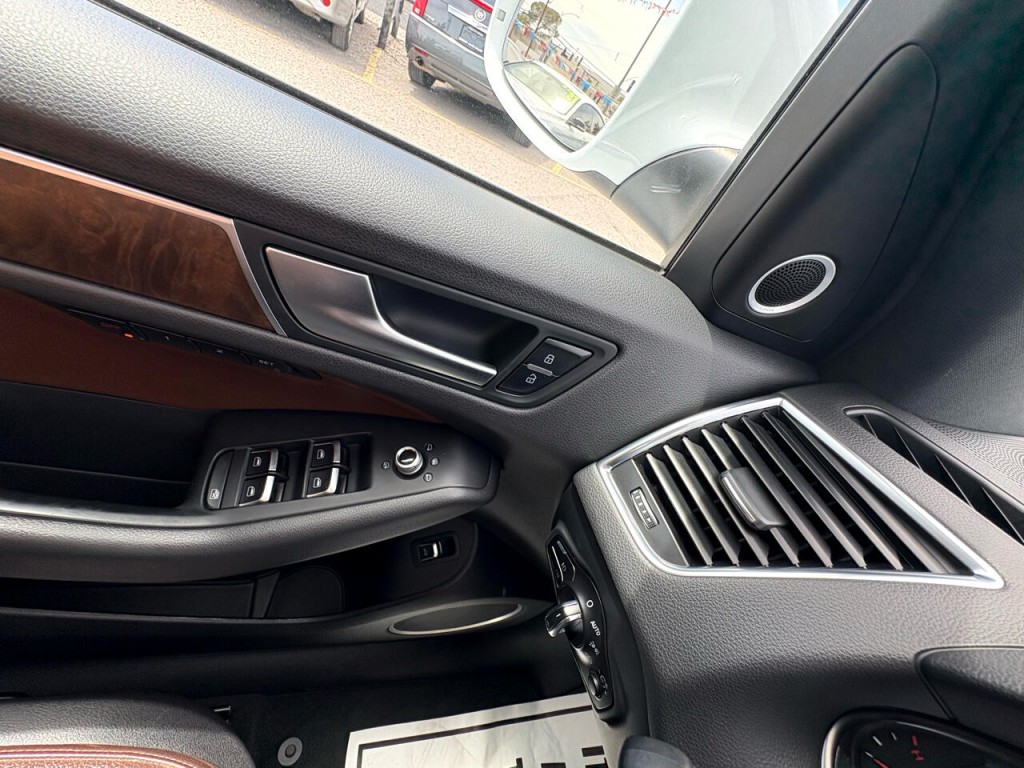 2013 Audi Q5 Image 22