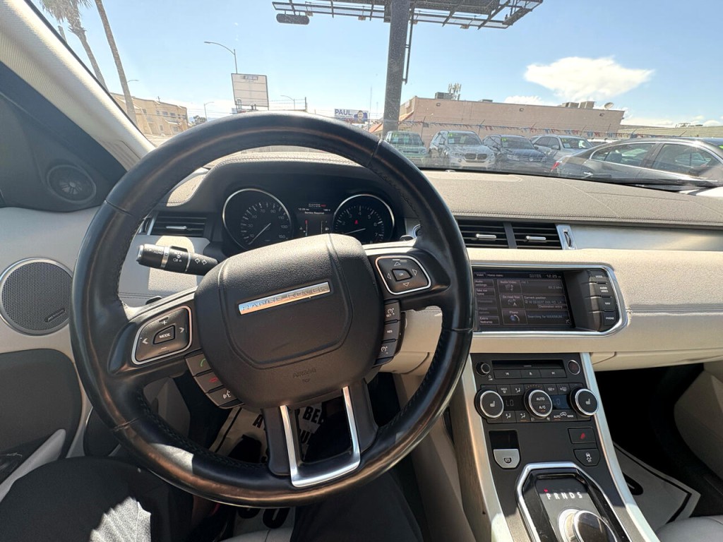 2013 Land Rover Range Rover Evoque Image 10