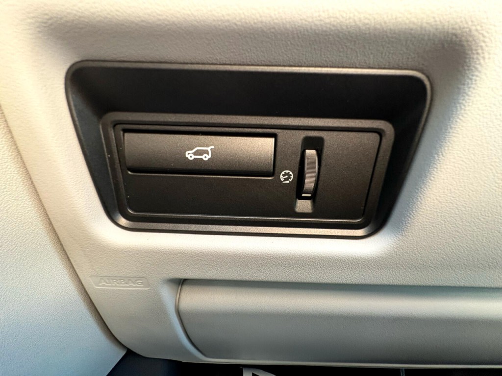 2013 Land Rover Range Rover Evoque Image 20