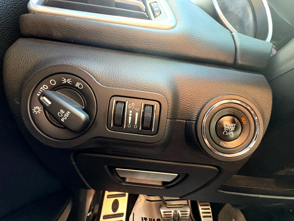 2014 Maserati Ghibli Image 18