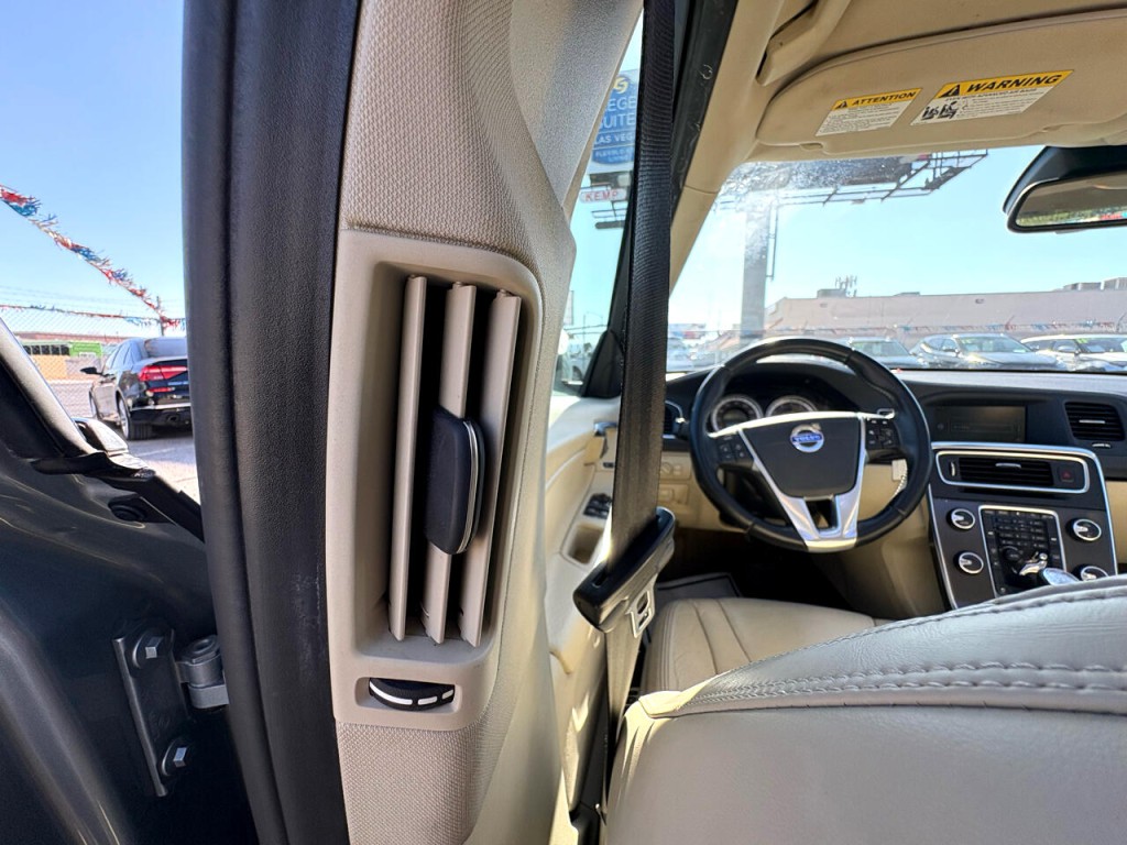 2013 Volvo S60 Image 26