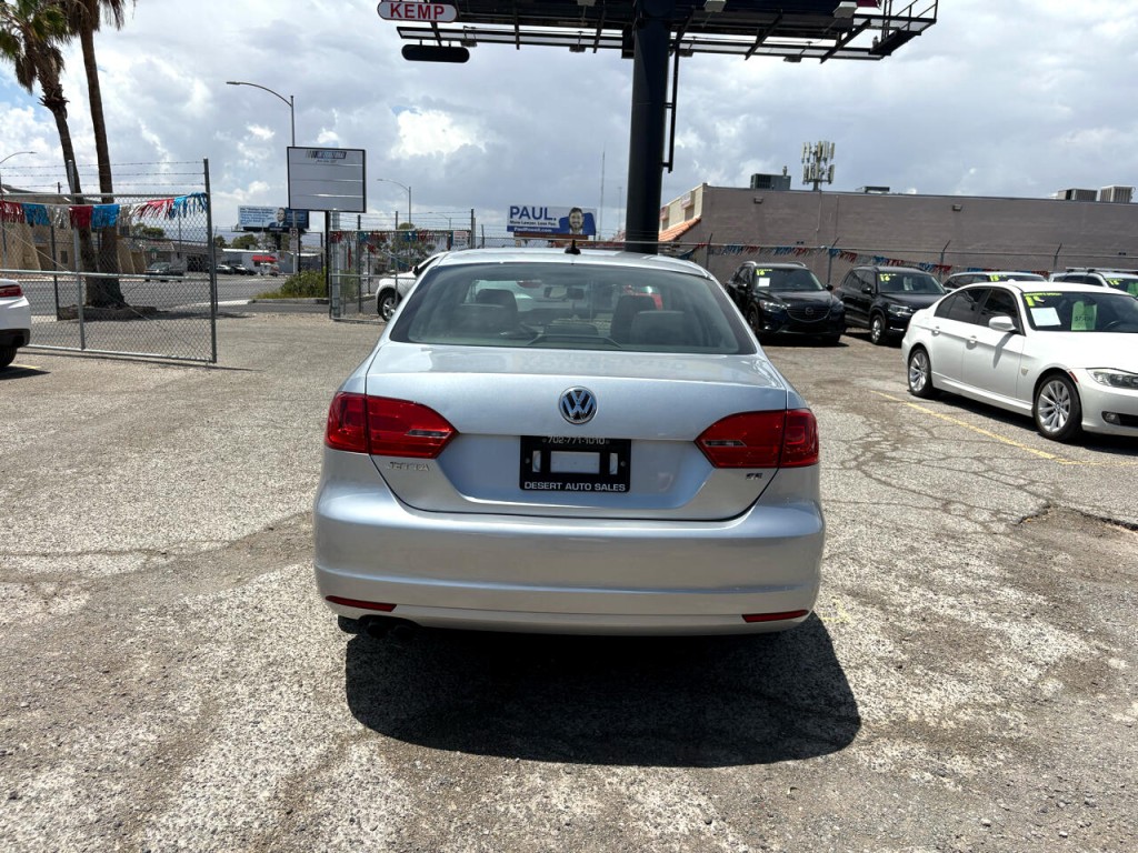 2014 Volkswagen Jetta Image 5