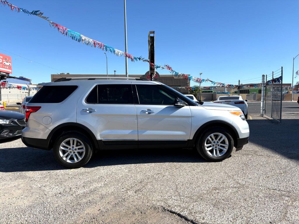 2011 Ford Explorer Image 7