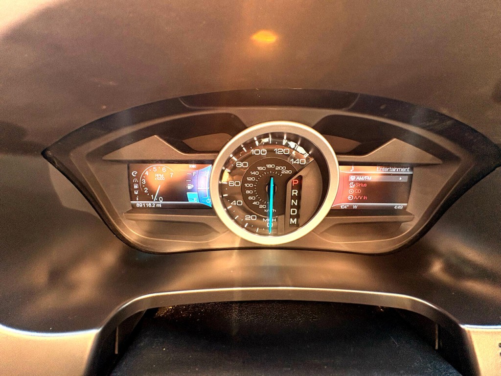 2011 Ford Explorer Image 17