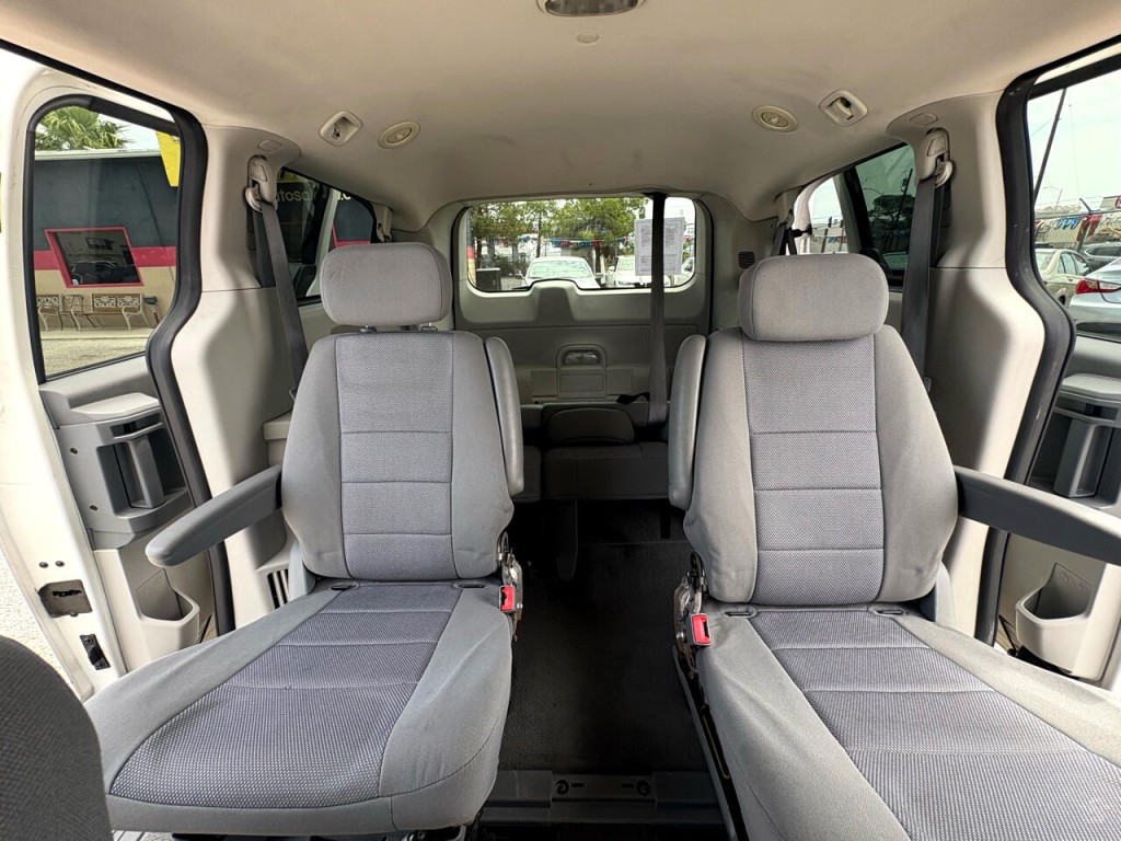 2009 Dodge Grand Caravan Image 23
