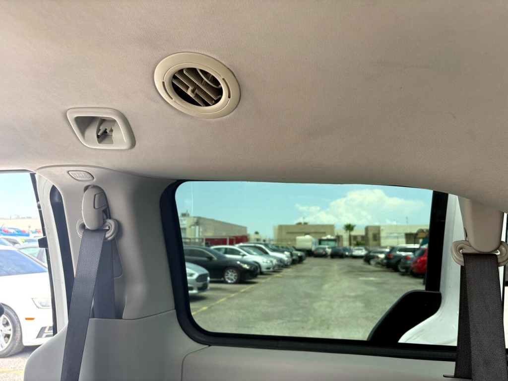 2009 Dodge Grand Caravan Image 28