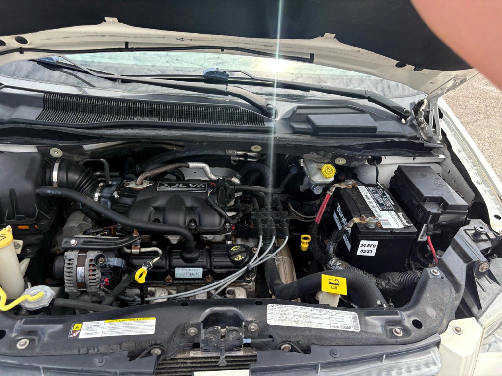 2009 Dodge Grand Caravan Image 32