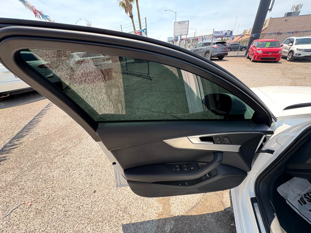 2018 Audi A4 Image 11