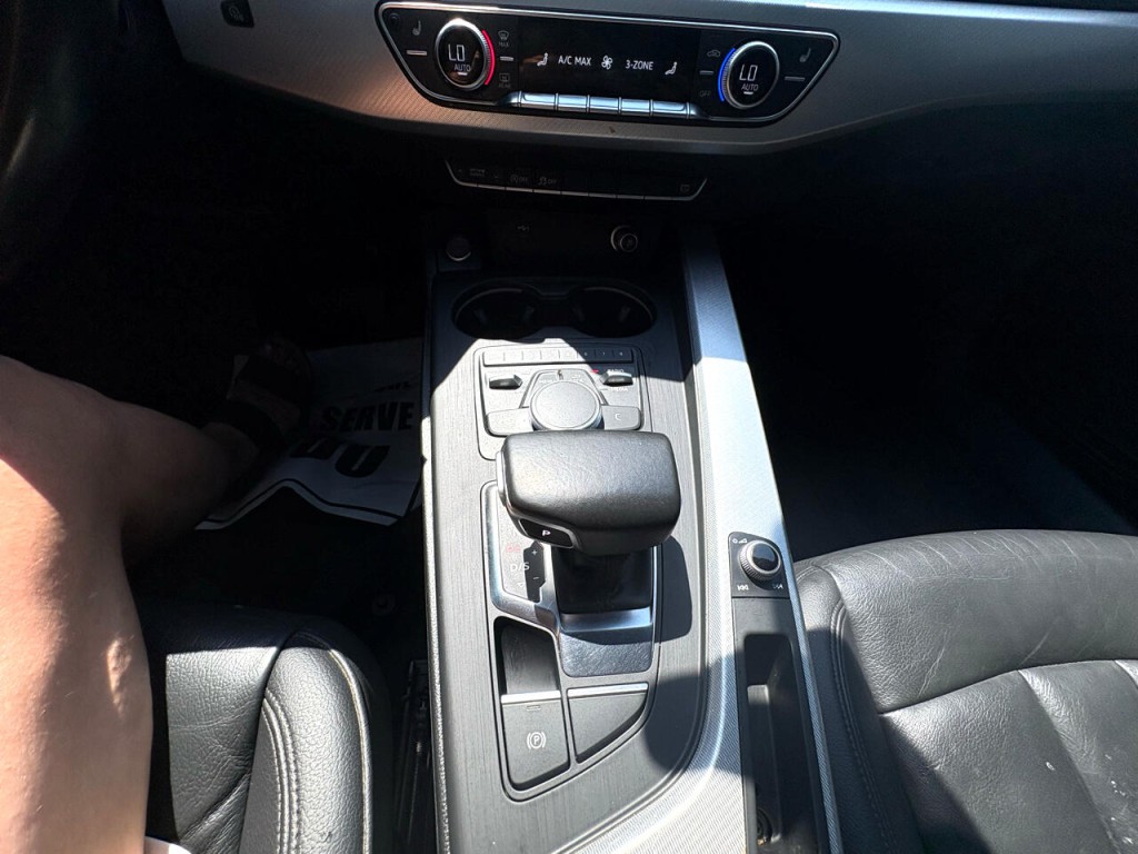 2018 Audi A4 Image 19