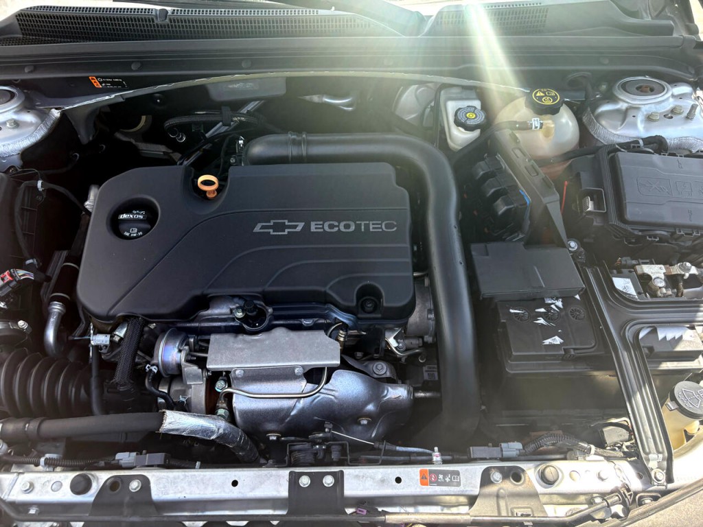 2017 Chevrolet Malibu Image 27