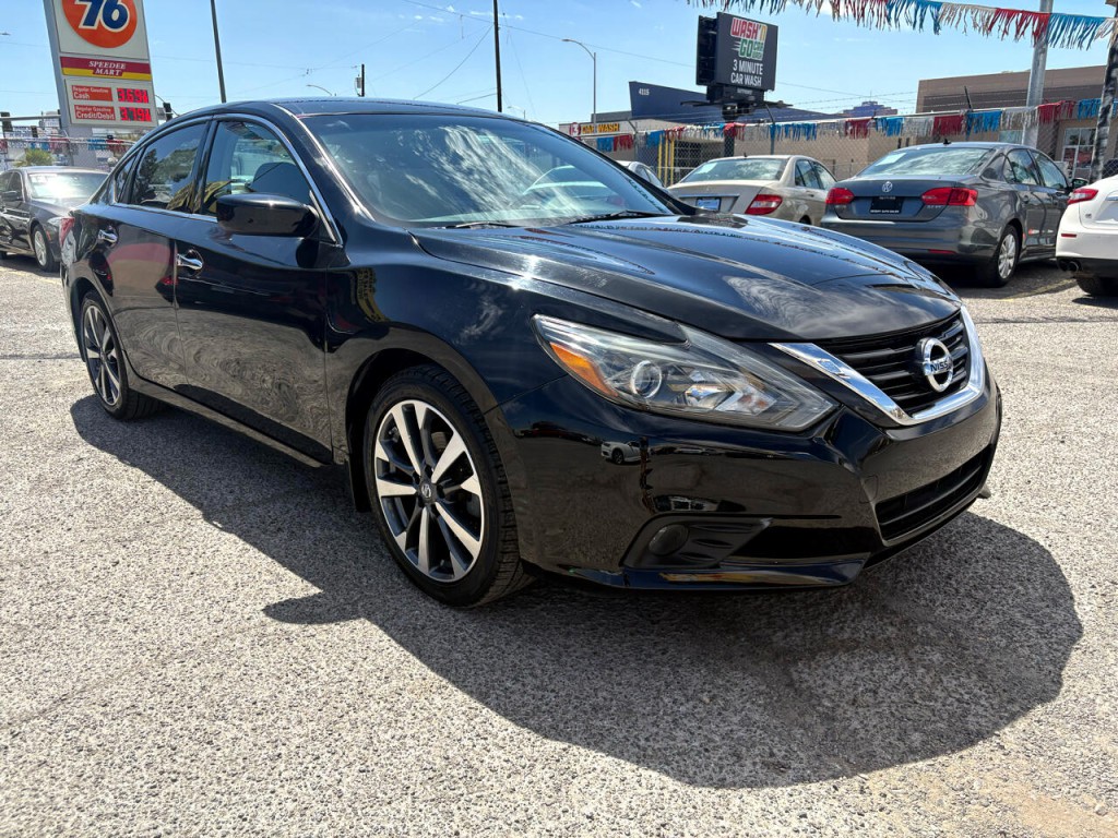 2016 Nissan Altima Image 8