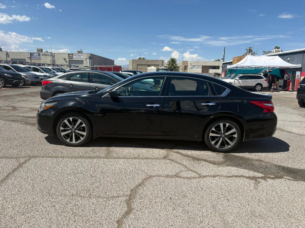 2016 Nissan Altima Image 3