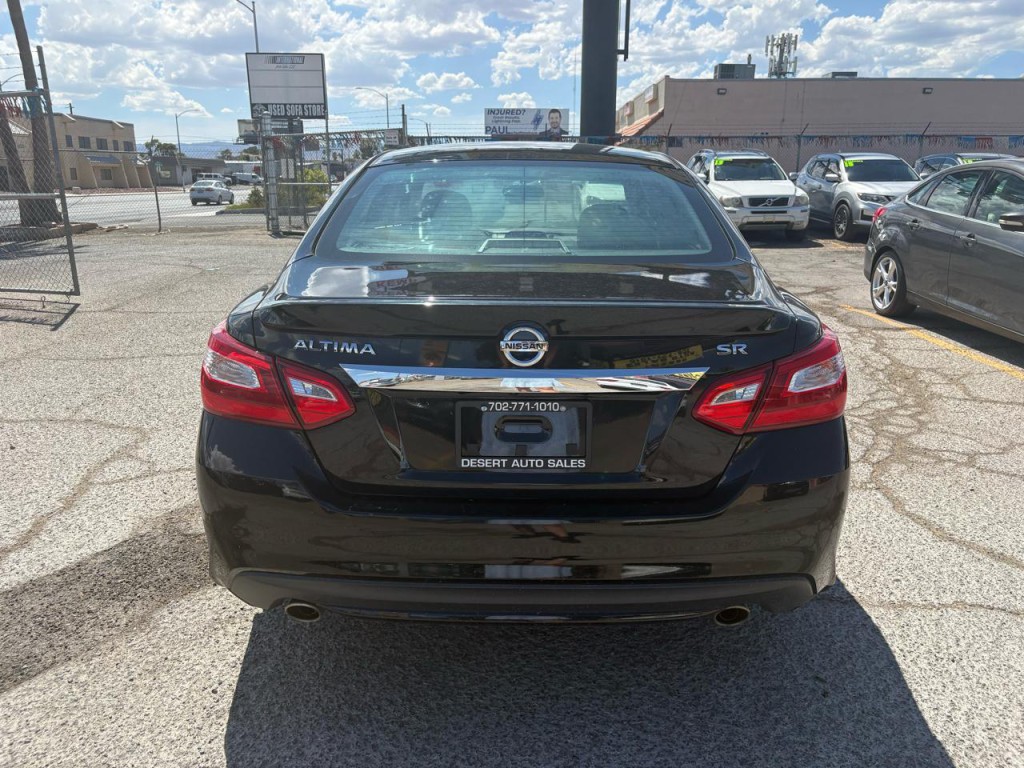 2016 Nissan Altima Image 7