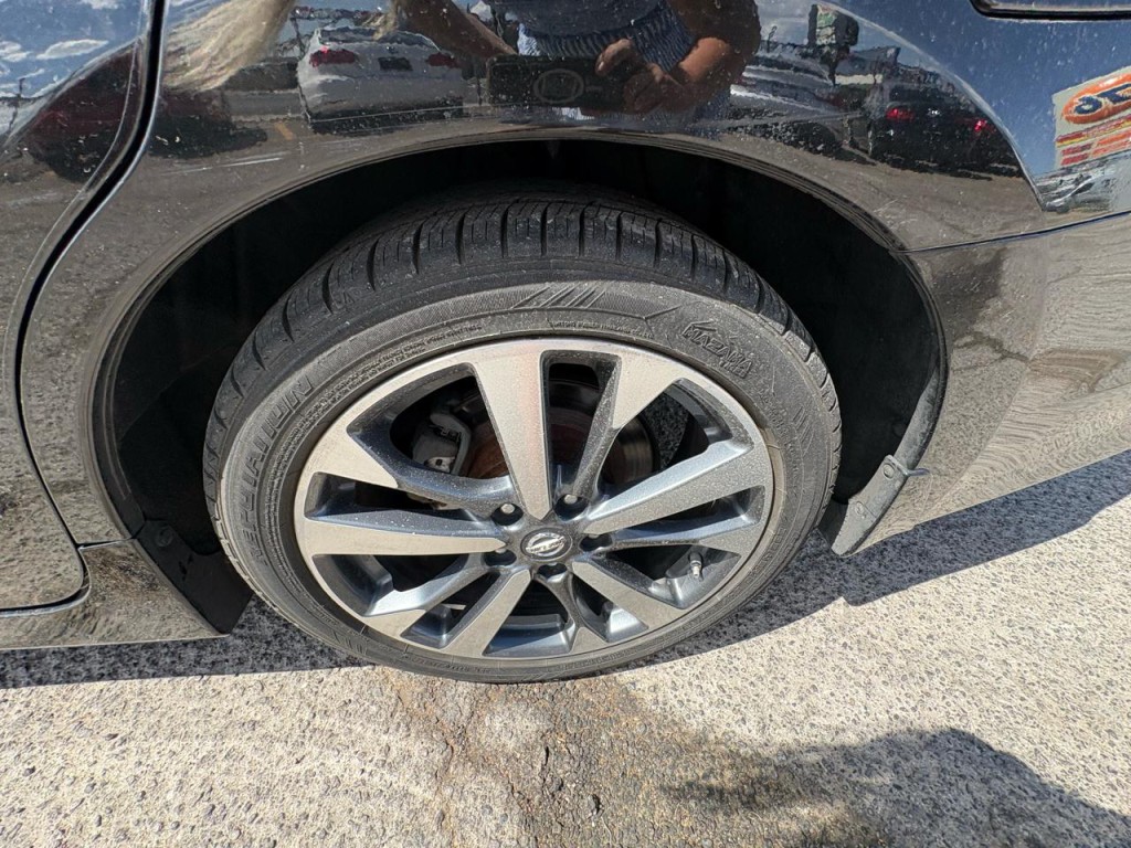 2016 Nissan Altima Image 33
