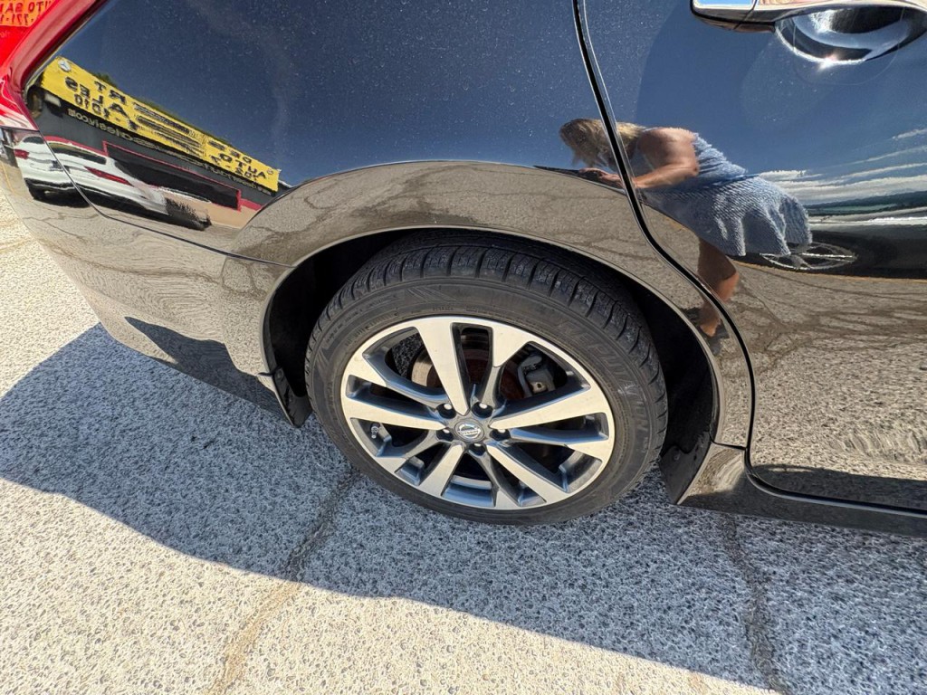 2016 Nissan Altima Image 34