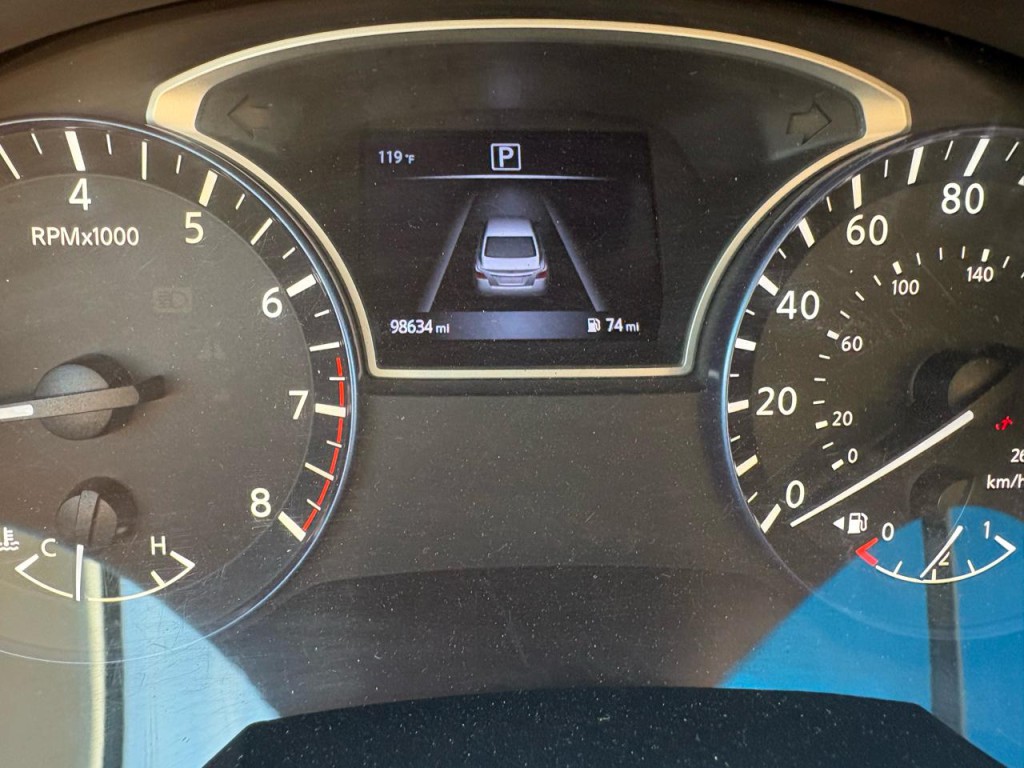2016 Nissan Altima Image 37