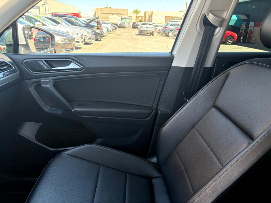 2018 Volkswagen Tiguan Image 14