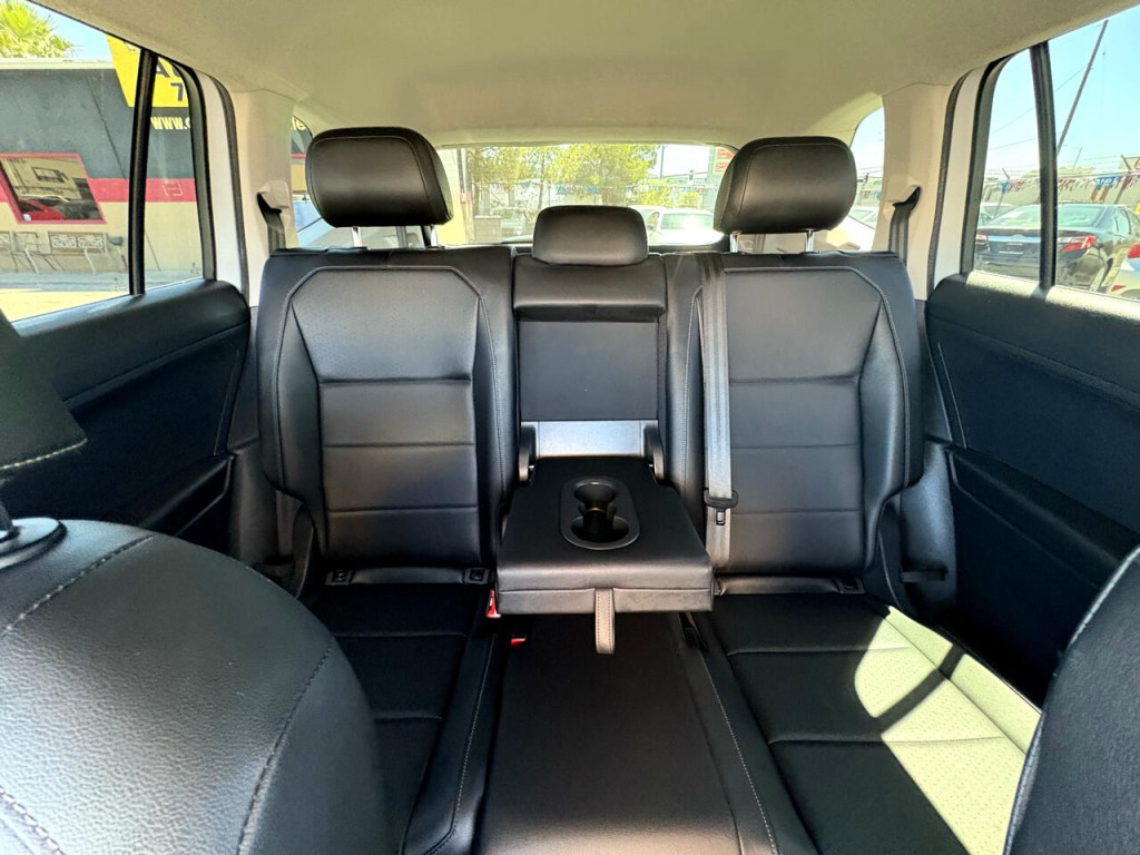 2018 Volkswagen Tiguan Image 16