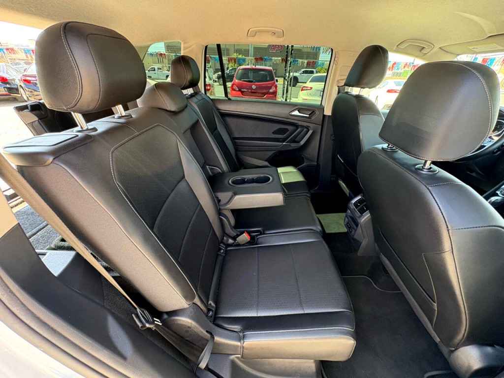 2018 Volkswagen Tiguan Image 24