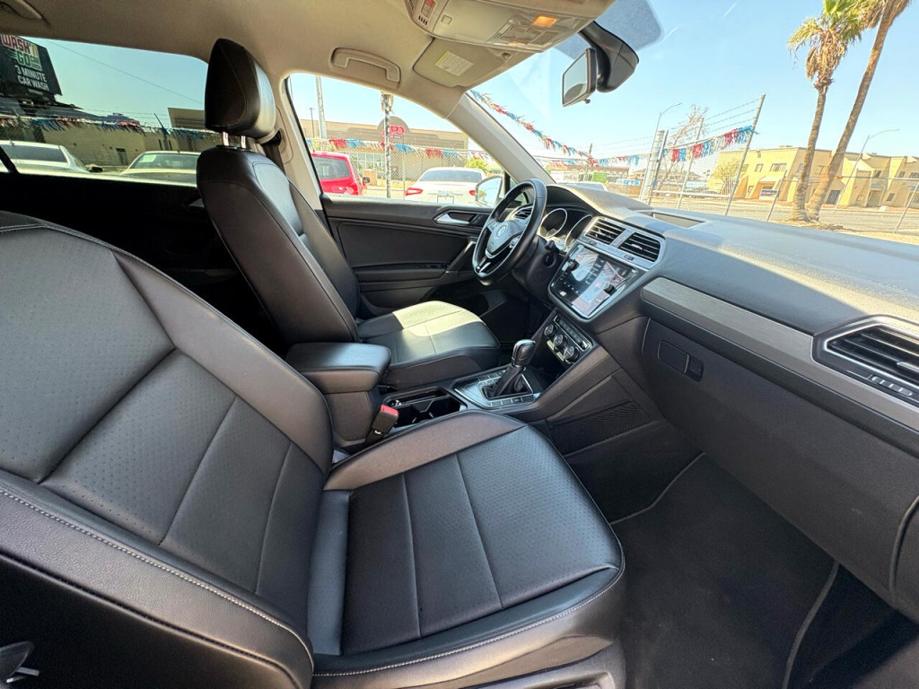 2018 Volkswagen Tiguan Image 26