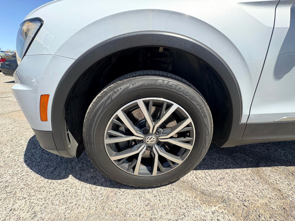 2018 Volkswagen Tiguan Image 29