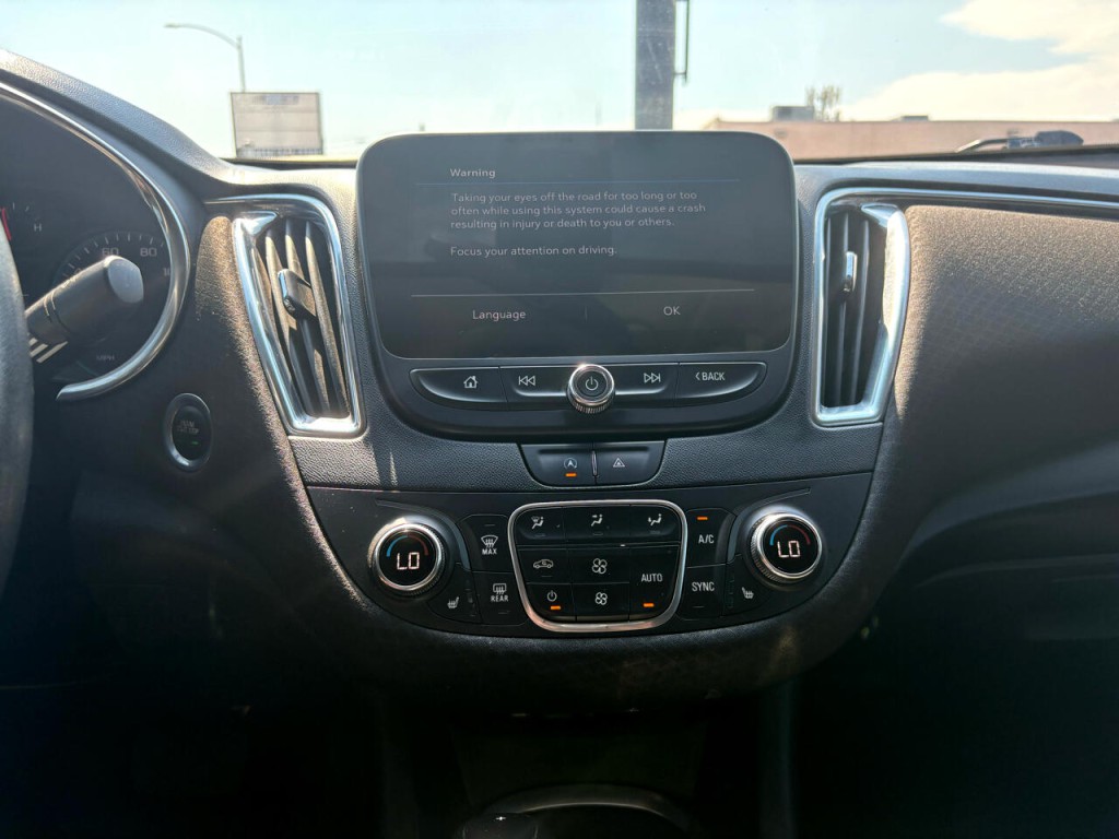 2020 Chevrolet Malibu Image 15