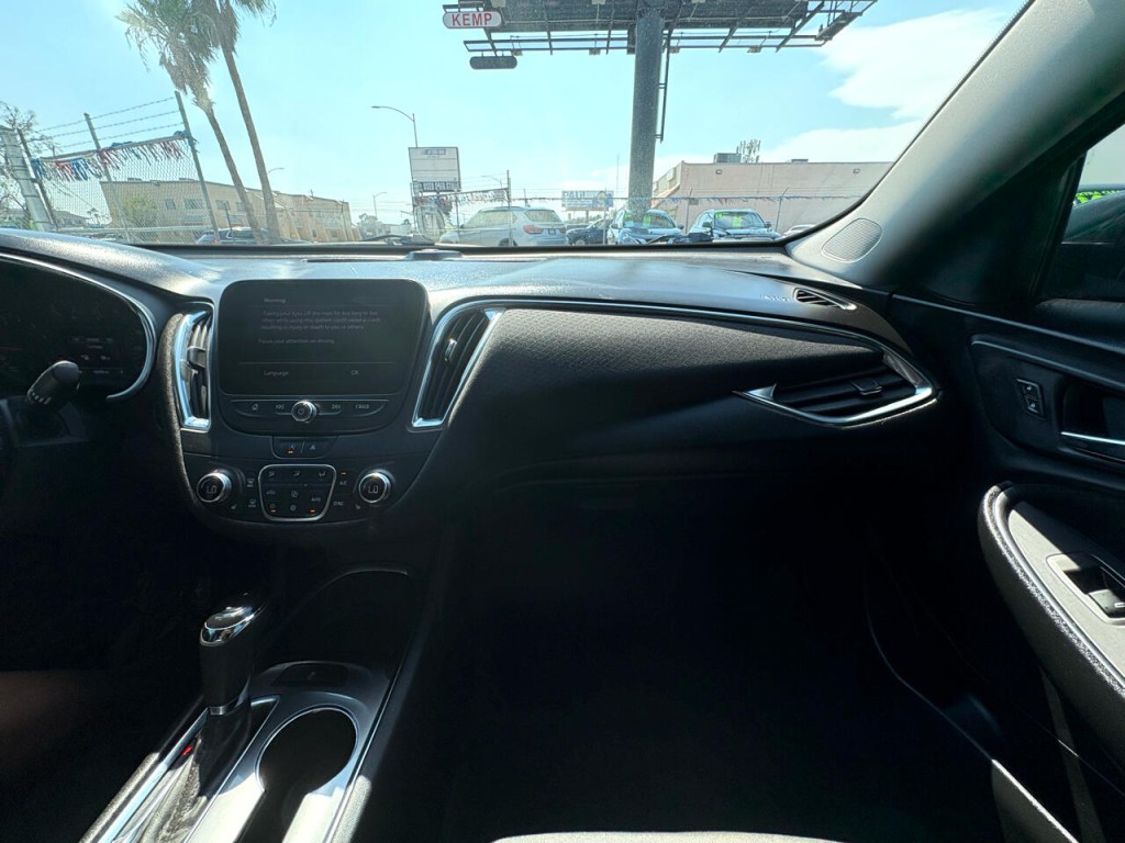 2020 Chevrolet Malibu Image 19