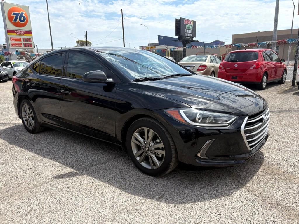2018 Hyundai Elantra Image 8