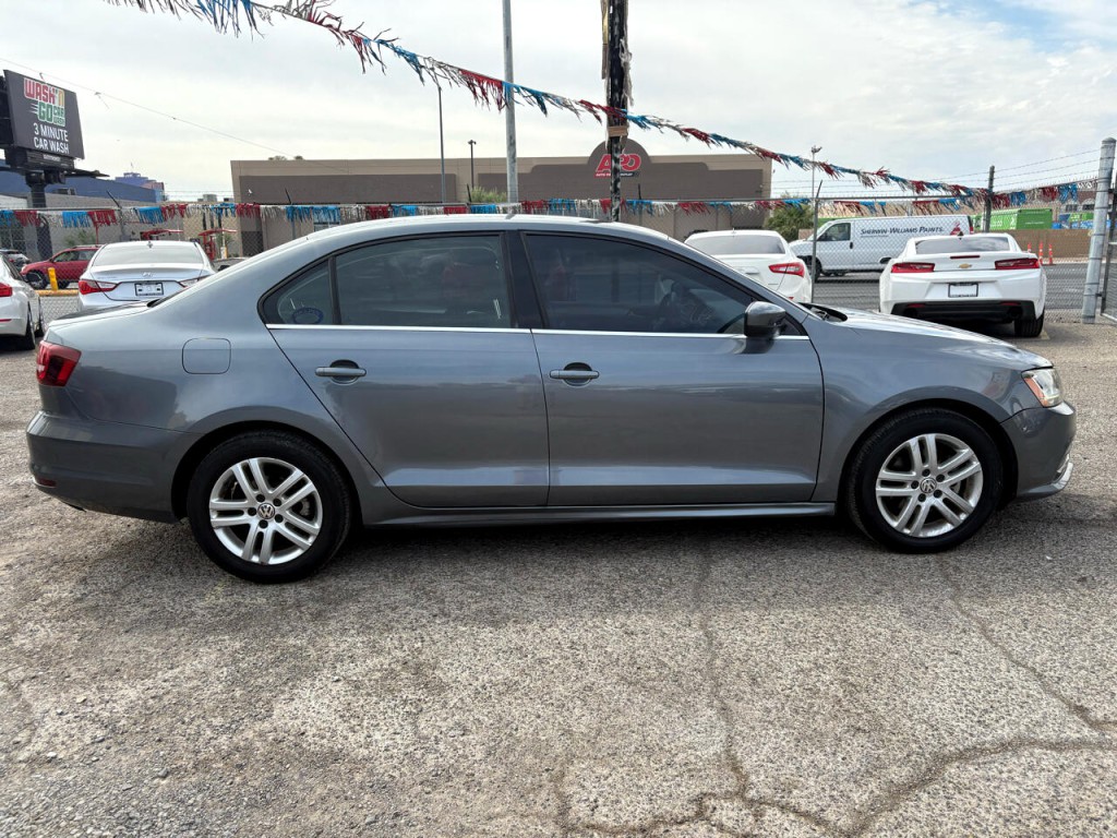 2017 Volkswagen Jetta Image 7