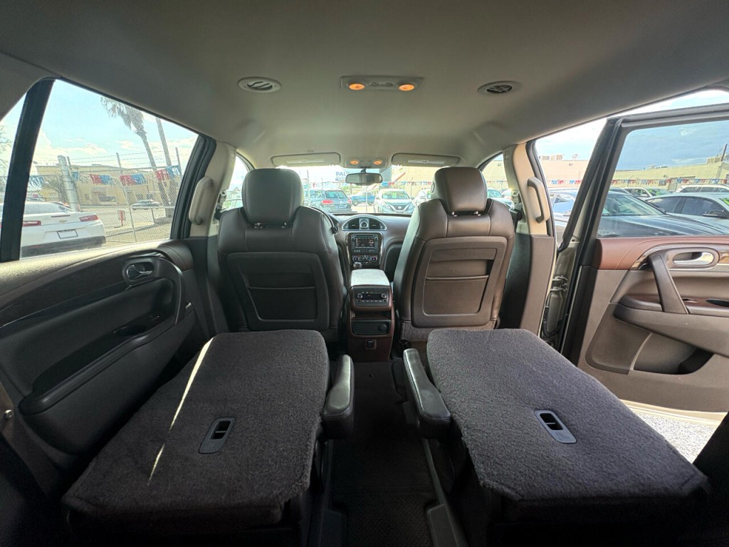2014 Buick Enclave Image 28