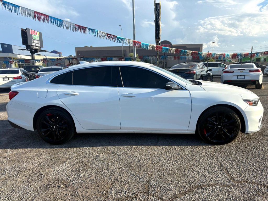 2018 Chevrolet Malibu Image 6