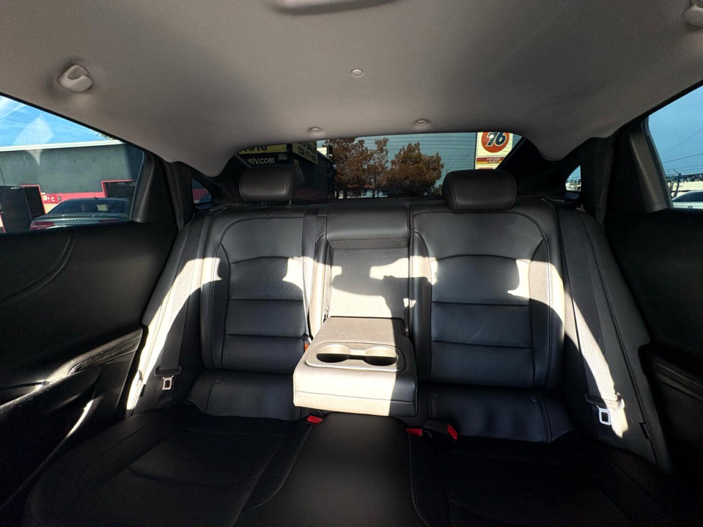 2018 Chevrolet Malibu Image 15