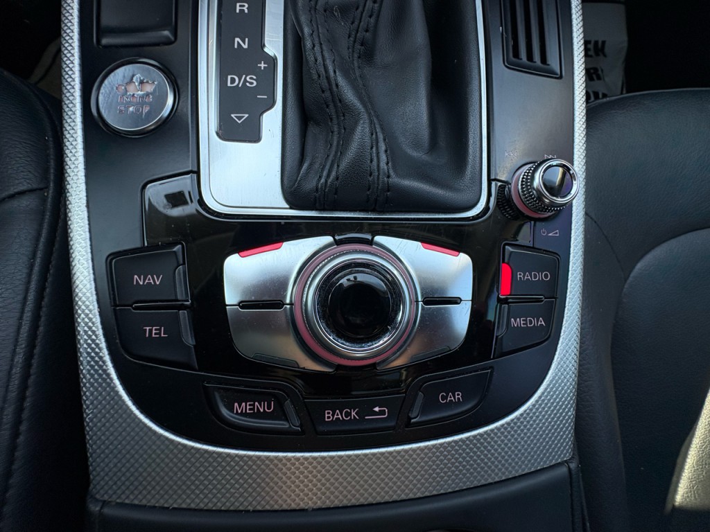 2014 Audi A4 Image 23