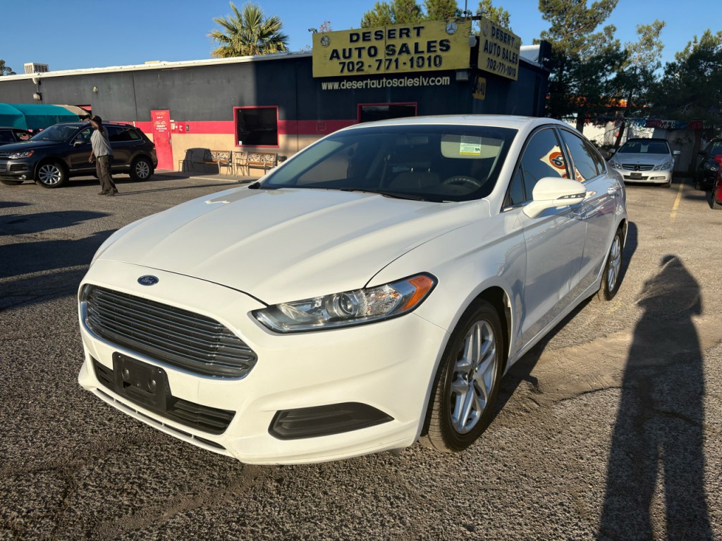 2016 Ford Fusion Image 2