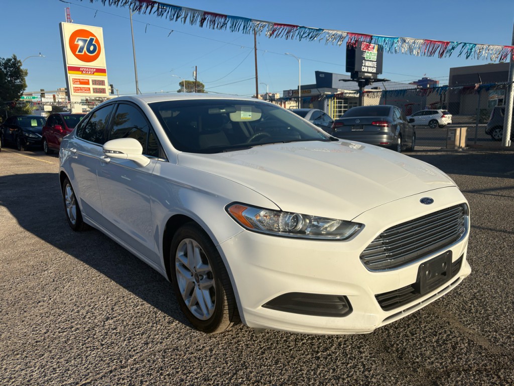 2016 Ford Fusion Image 8