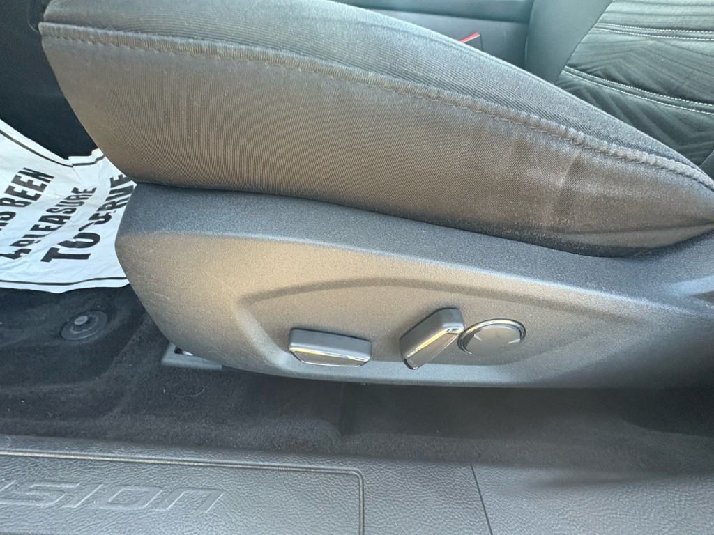 2016 Ford Fusion Image 13