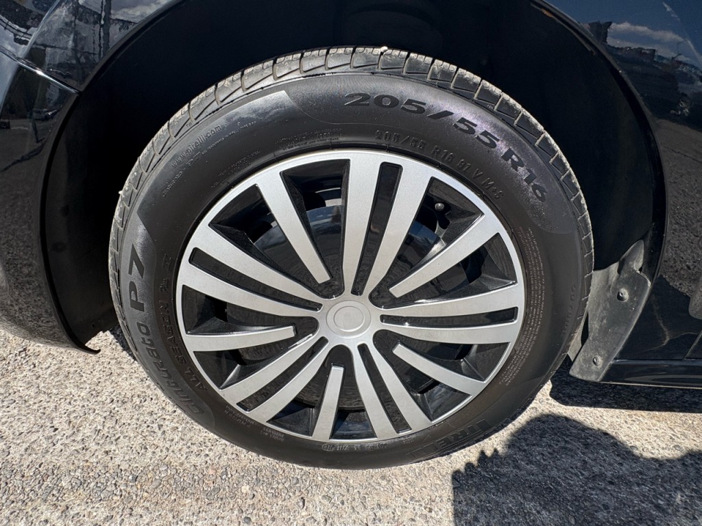 2014 Volkswagen Jetta Image 33