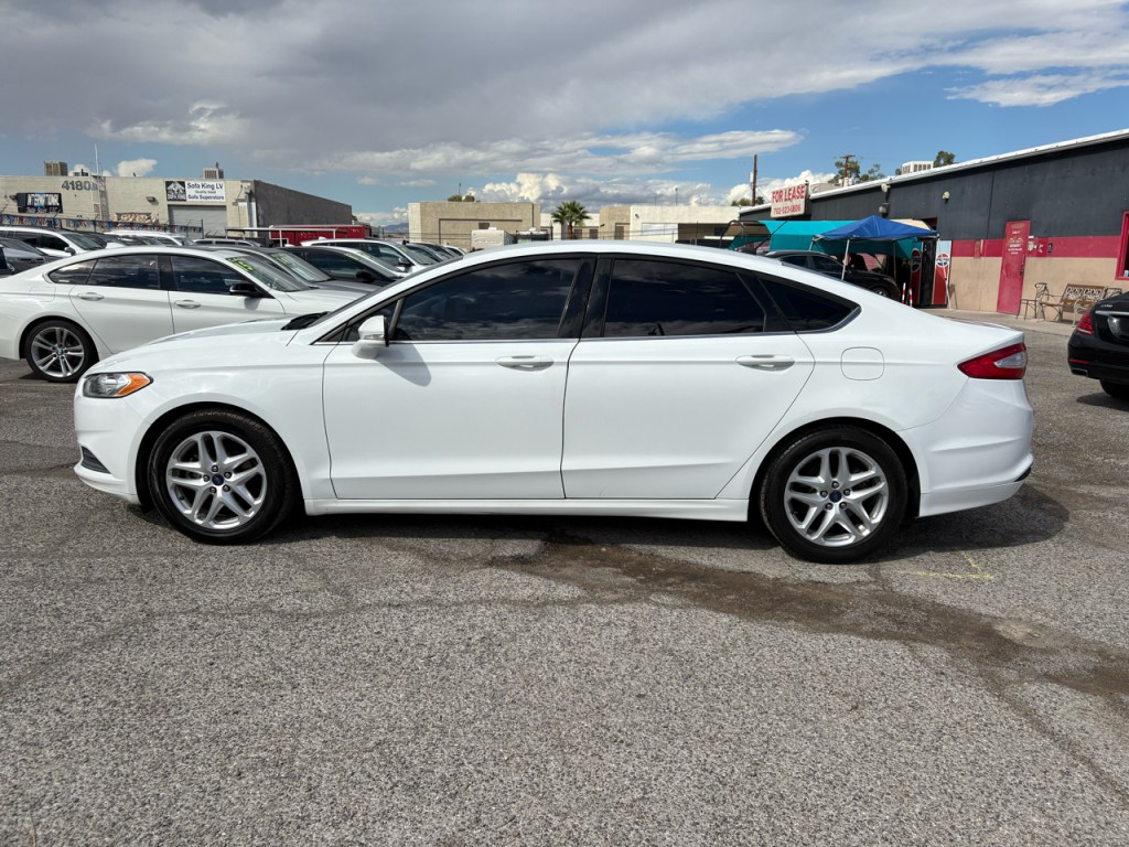 2016 Ford Fusion Image 3