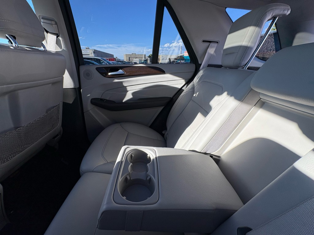 2014 Mercedes-Benz M-Class Image 17