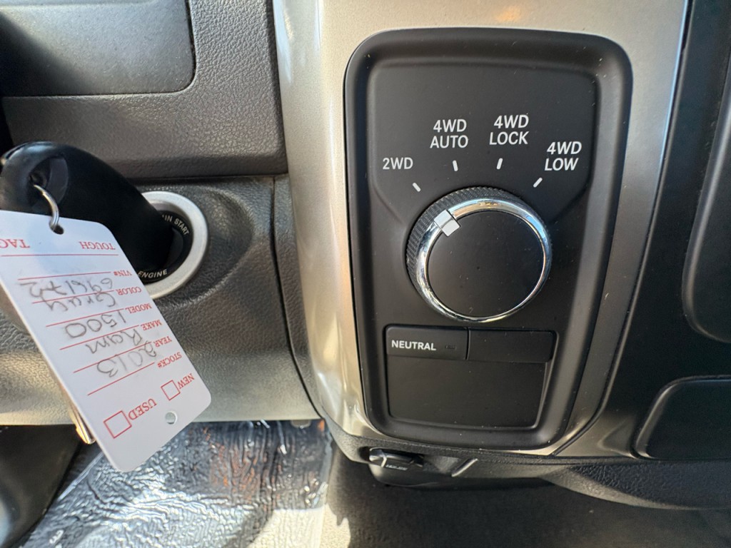 2013 RAM 1500 Image 24