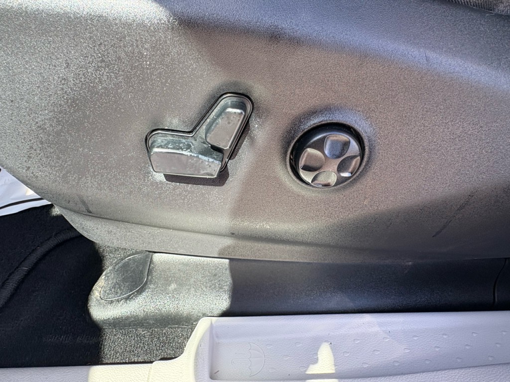 2019 Chrysler Pacifica Image 12