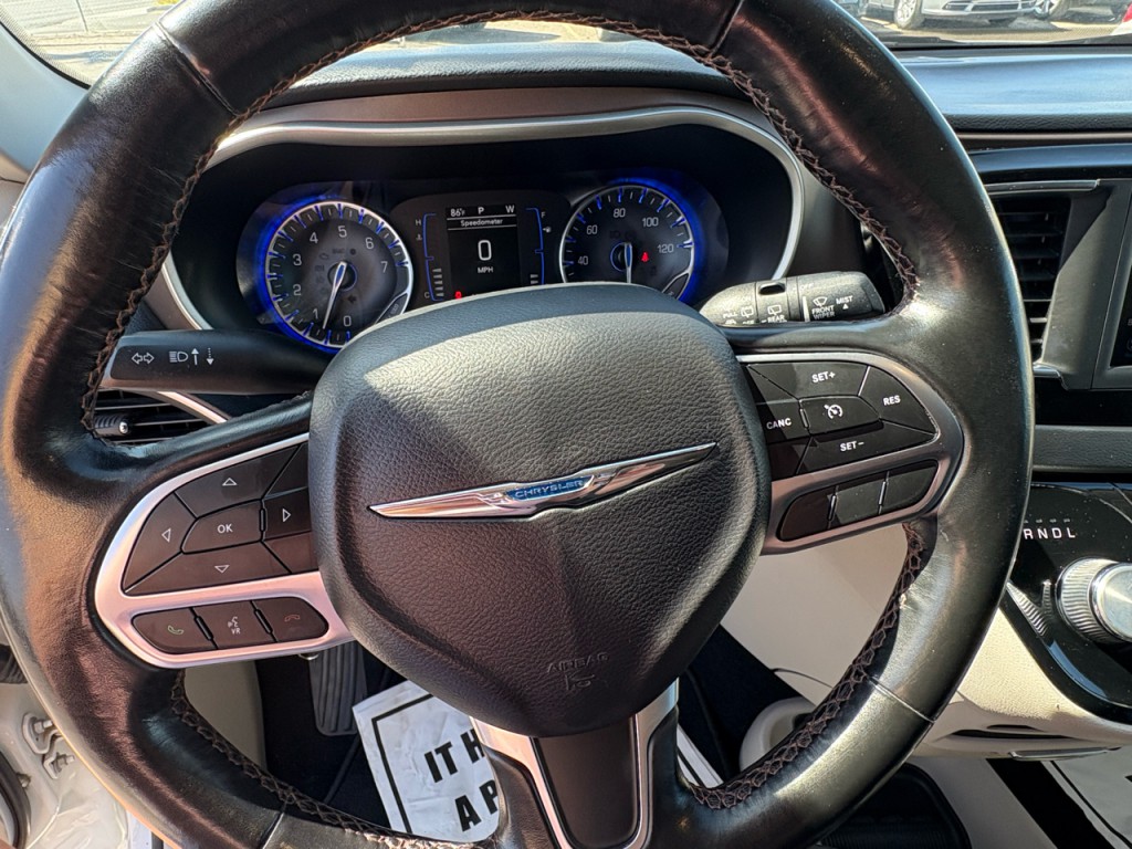 2019 Chrysler Pacifica Image 14