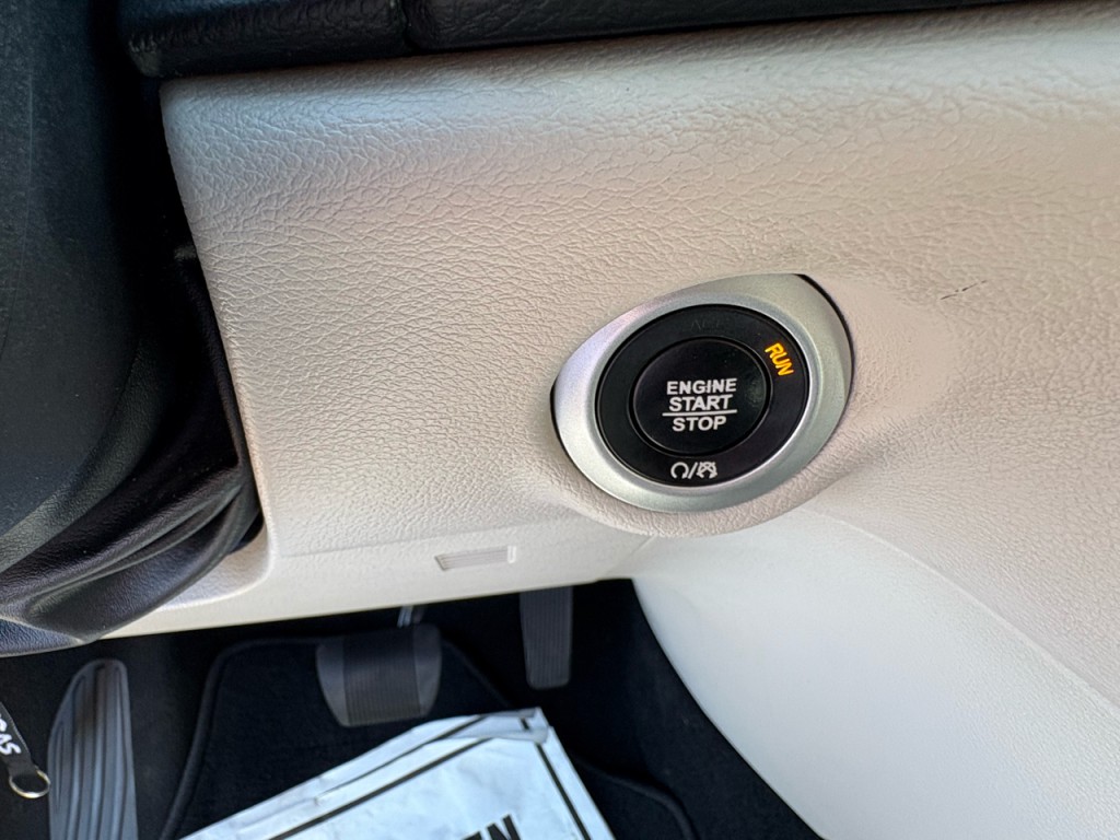 2019 Chrysler Pacifica Image 15