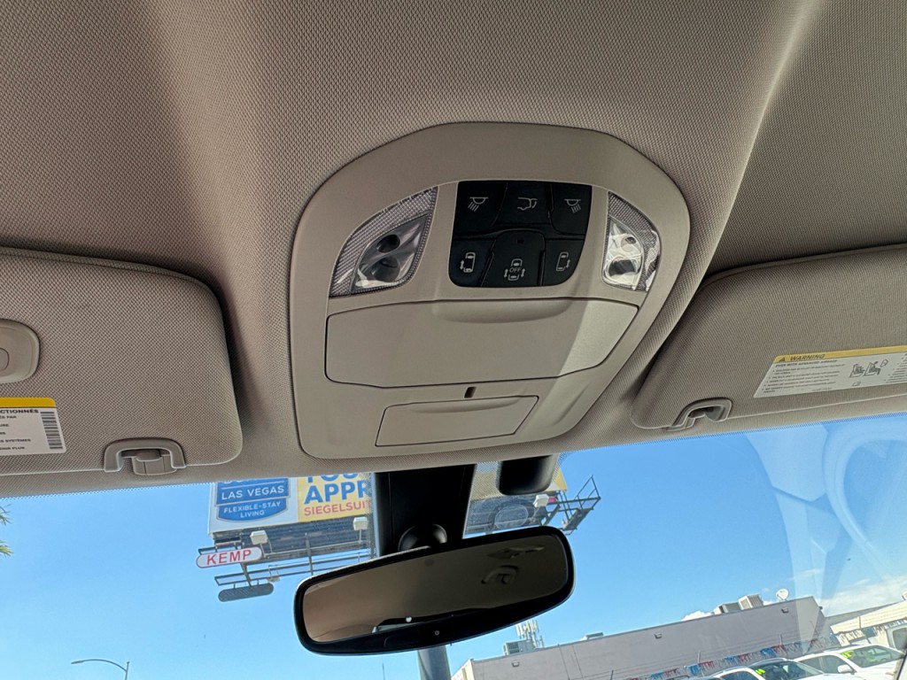 2019 Chrysler Pacifica Image 18