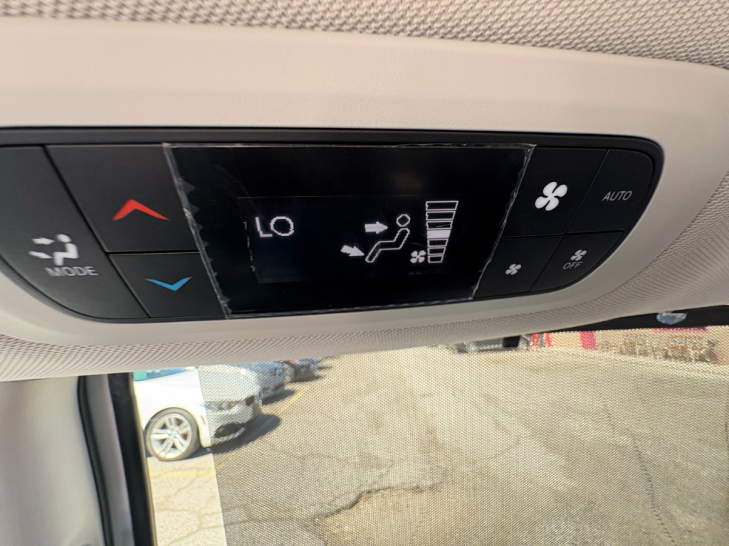 2019 Chrysler Pacifica Image 33