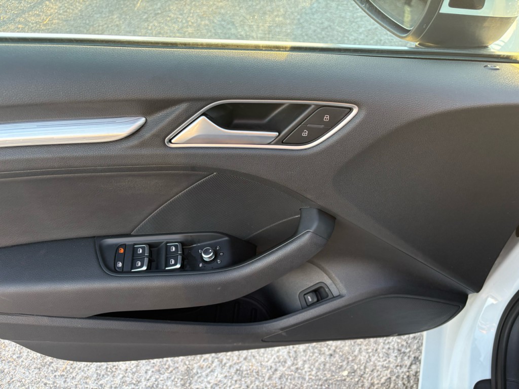 2015 Audi A3 Image 11