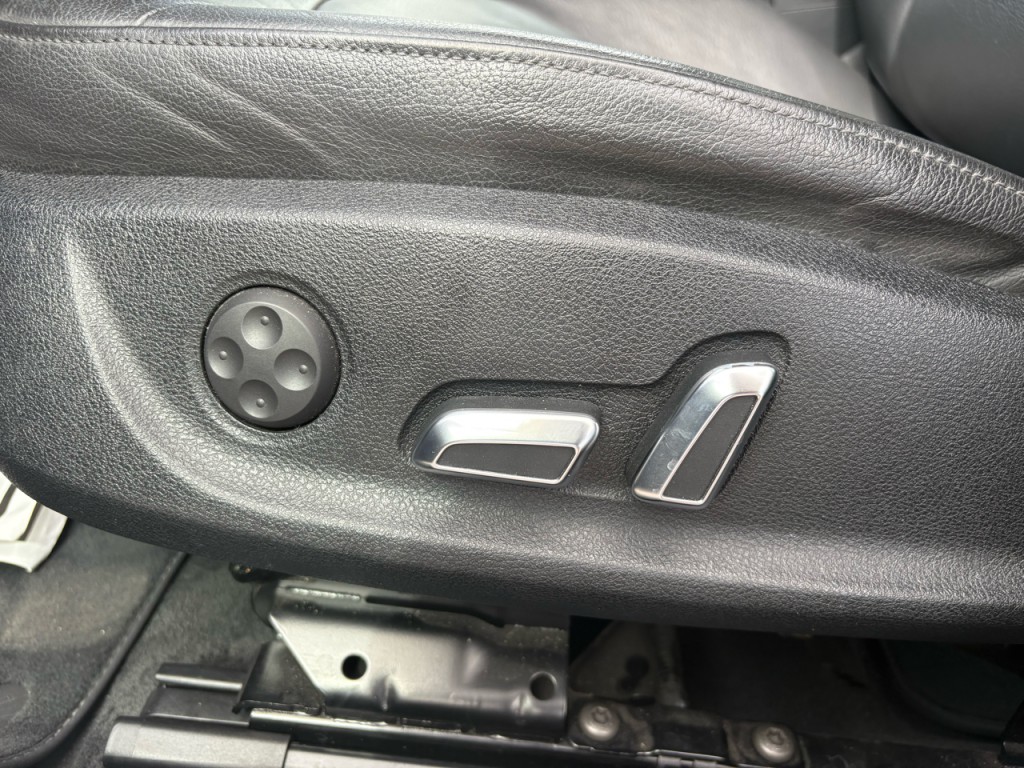 2014 Audi A4 Image 12