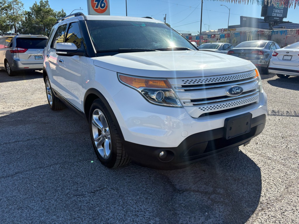 2014 Ford Explorer Image 8