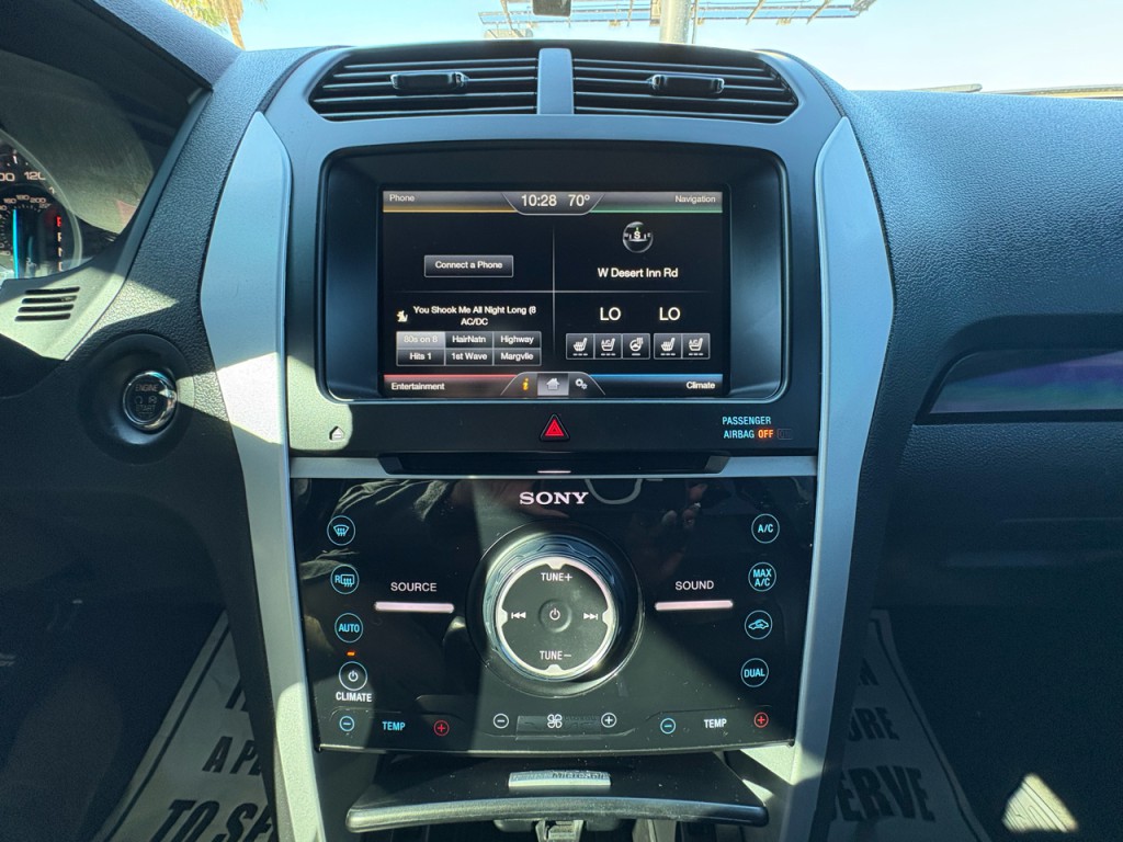 2014 Ford Explorer Image 18