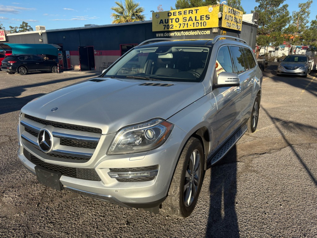 2016 Mercedes-Benz GL-Class Image 2